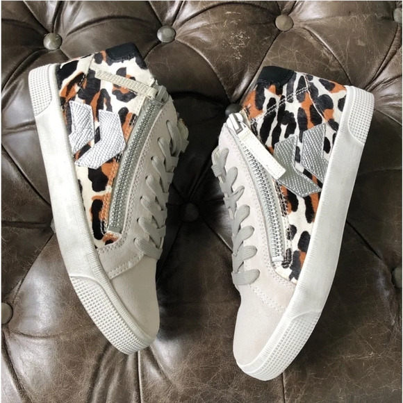 New Dolce Vita Zonya Dark Leopard Calf Hair sneakers metallic distressed zip - Picture 8 of 11